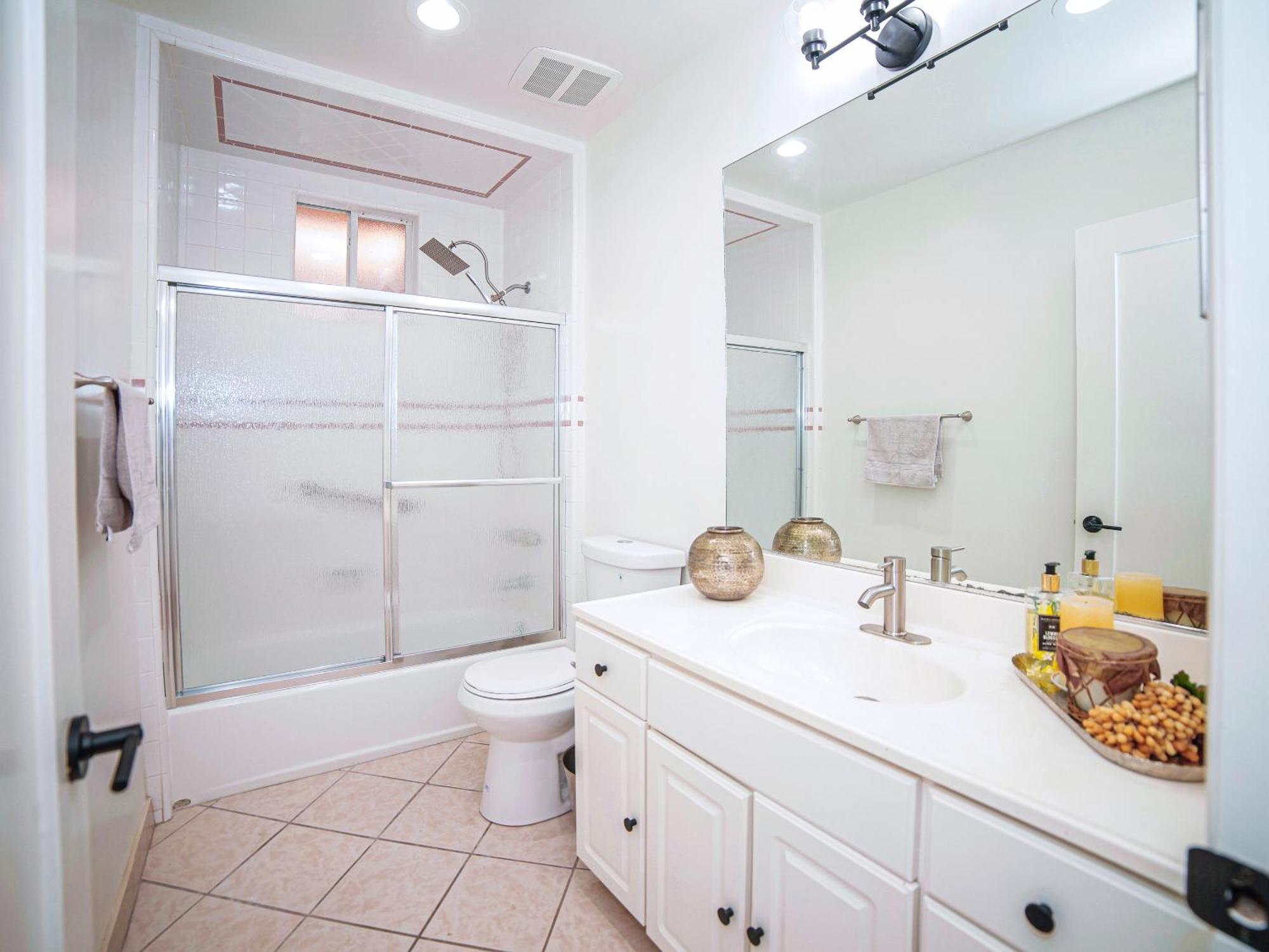 Chic Staylish 2-bedroom 1-bathroom By Santa Monica & Ucla Area Los Ángeles